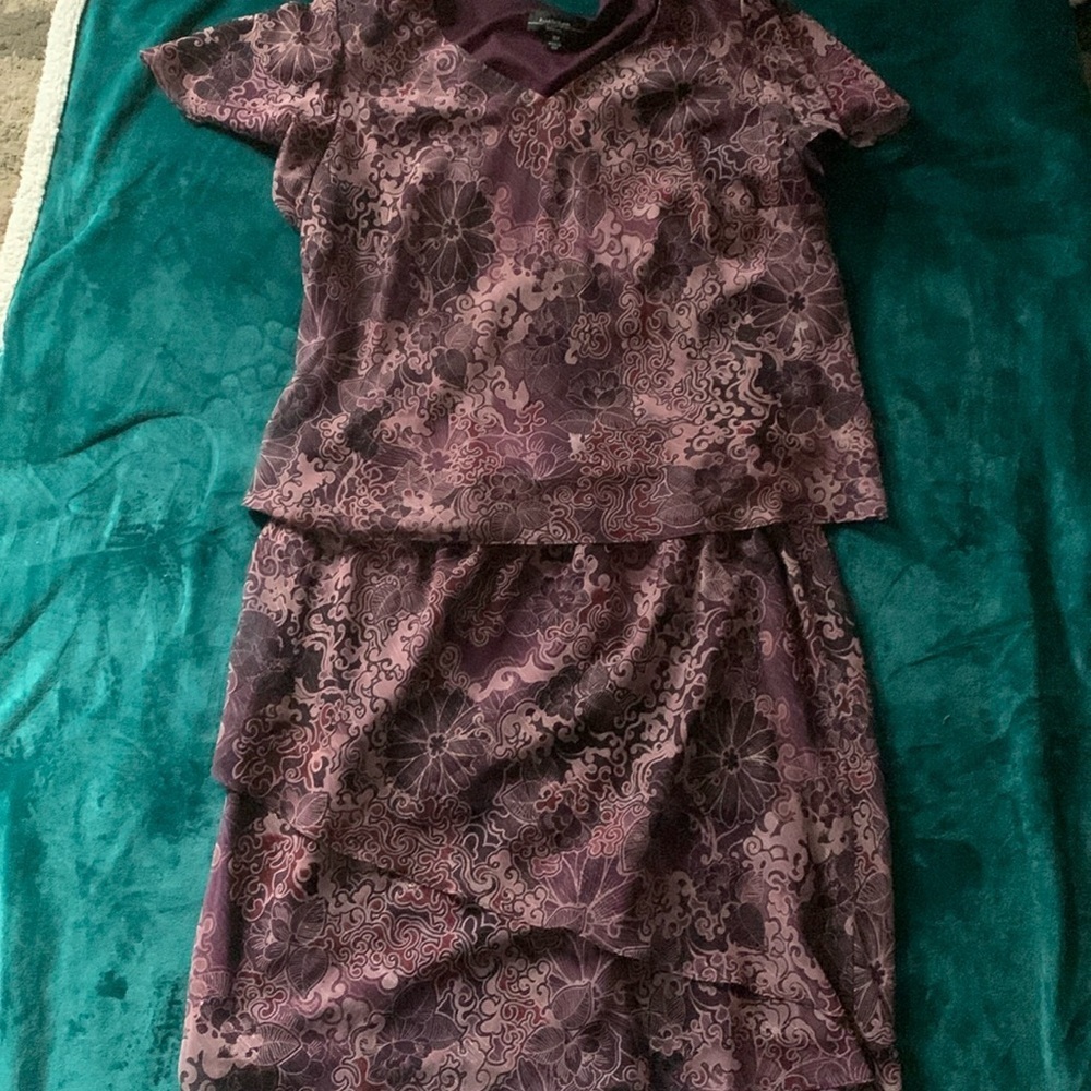 R&M Richards- gently used 2 piece set - Picture 1 of 4